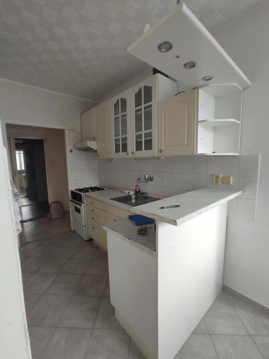 Prenájom bytu 2-izbový 52 m², Řezáčova, Olomouc, Olomoucký kraj Prenájom bytu 2-izbový 52 m², Řezáčova, Olomouc, Olomoucký kraj