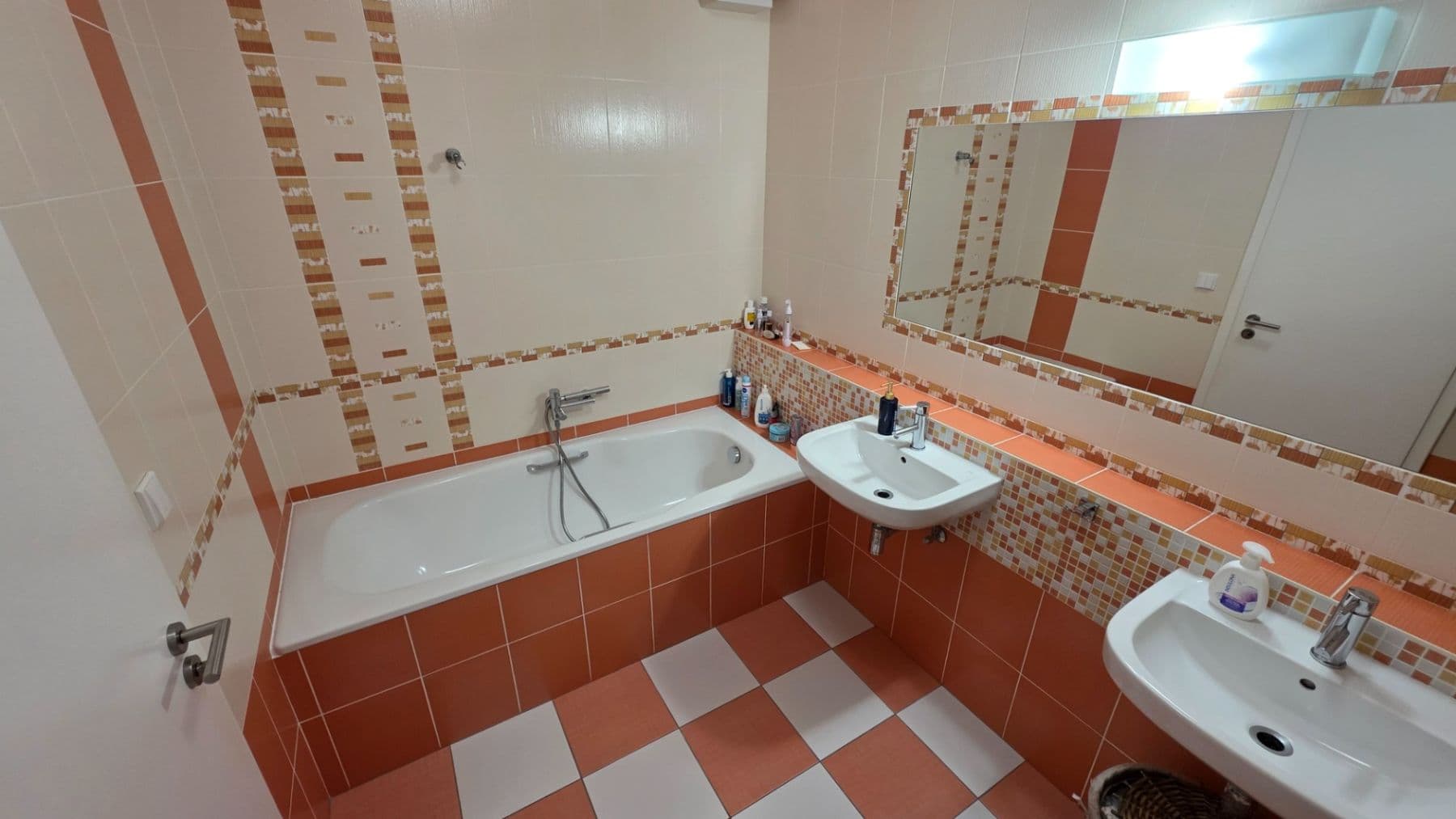 Predaj bytu 5-izbový 154 m², Edisonova, Praha, Praha Predaj bytu 5-izbový 154 m², Edisonova, Praha, Praha