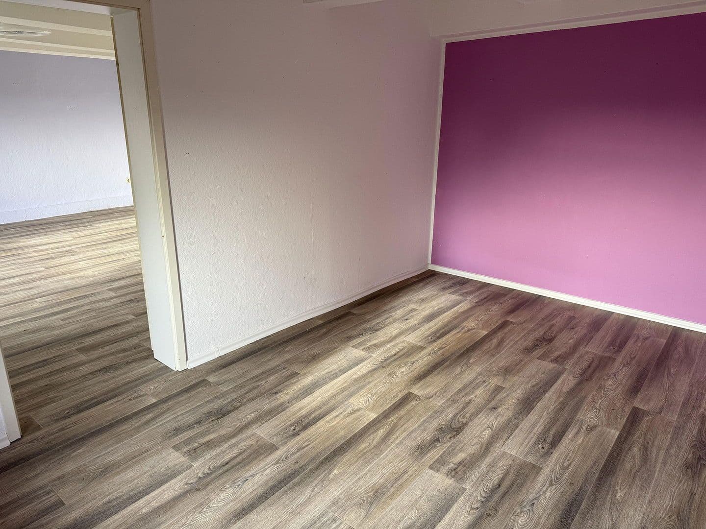 Prenájom bytu 2-izbový 61 m², Hötensleben, Sasko-Anhaltsko Prenájom bytu 2-izbový 61 m², Hötensleben, Sasko-Anhaltsko