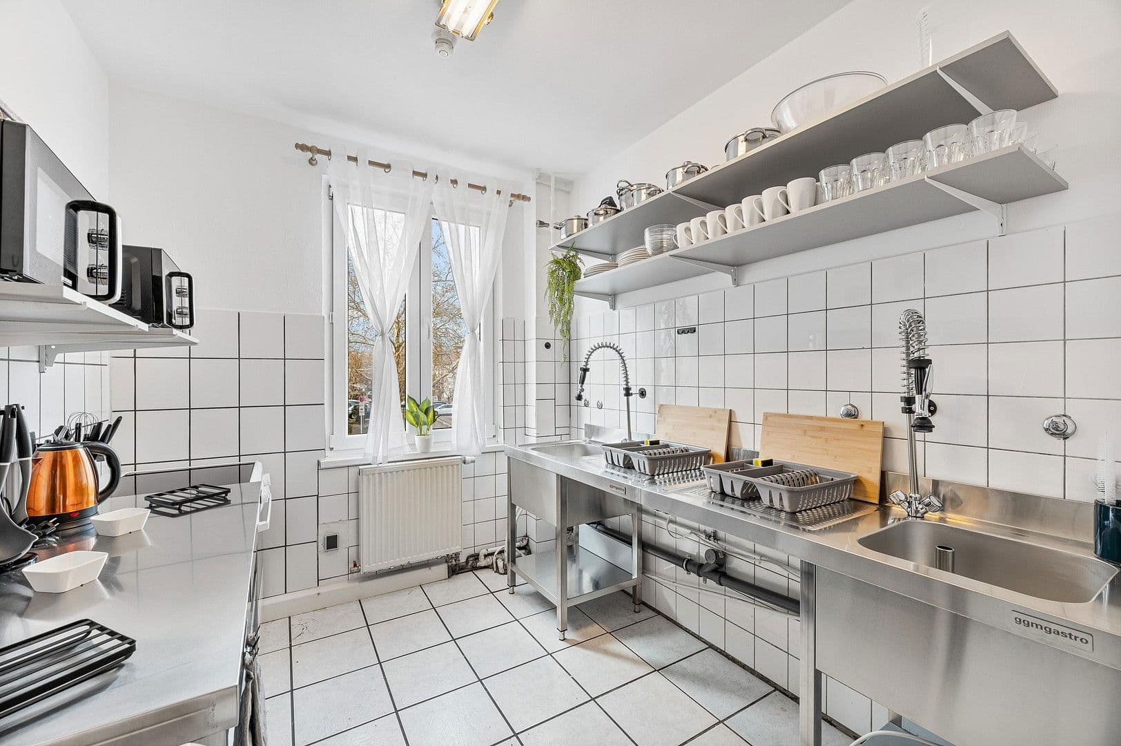 Prenájom nebytového priestoru 300 m², Rungestraße 4, Stuttgart, Bádensko-Wurttembersko Prenájom nebytového priestoru 300 m², Rungestraße 4, Stuttgart, Bádensko-Wurttembersko