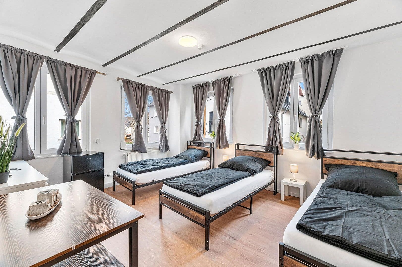 Prenájom nebytového priestoru 300 m², Rungestraße 4, Stuttgart, Bádensko-Wurttembersko Prenájom nebytového priestoru 300 m², Rungestraße 4, Stuttgart, Bádensko-Wurttembersko