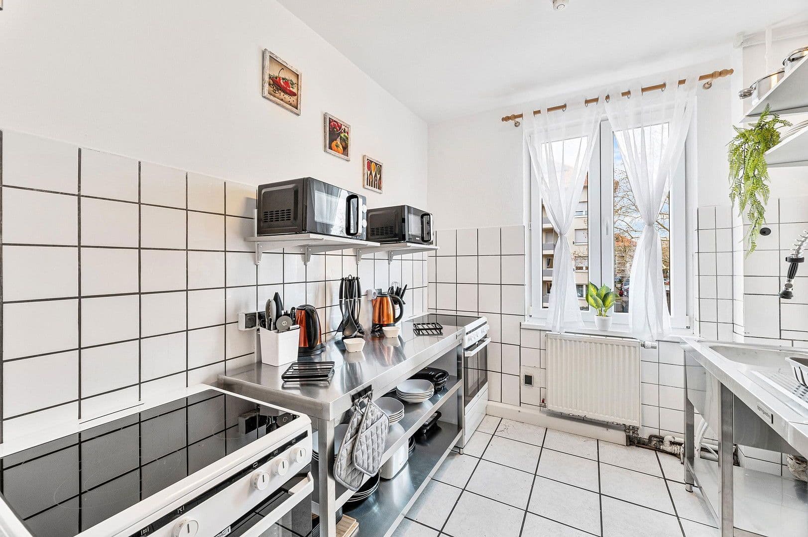 Prenájom nebytového priestoru 300 m², Rungestraße 4, Stuttgart, Bádensko-Wurttembersko Prenájom nebytového priestoru 300 m², Rungestraße 4, Stuttgart, Bádensko-Wurttembersko