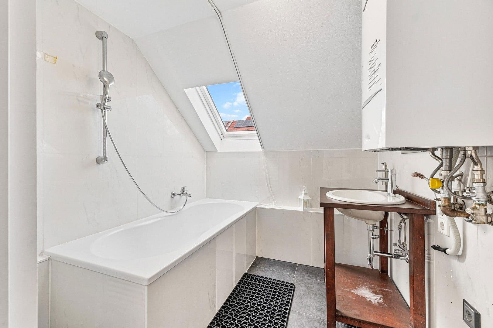 Prenájom nebytového priestoru 300 m², Rungestraße 4, Stuttgart, Bádensko-Wurttembersko Prenájom nebytového priestoru 300 m², Rungestraße 4, Stuttgart, Bádensko-Wurttembersko