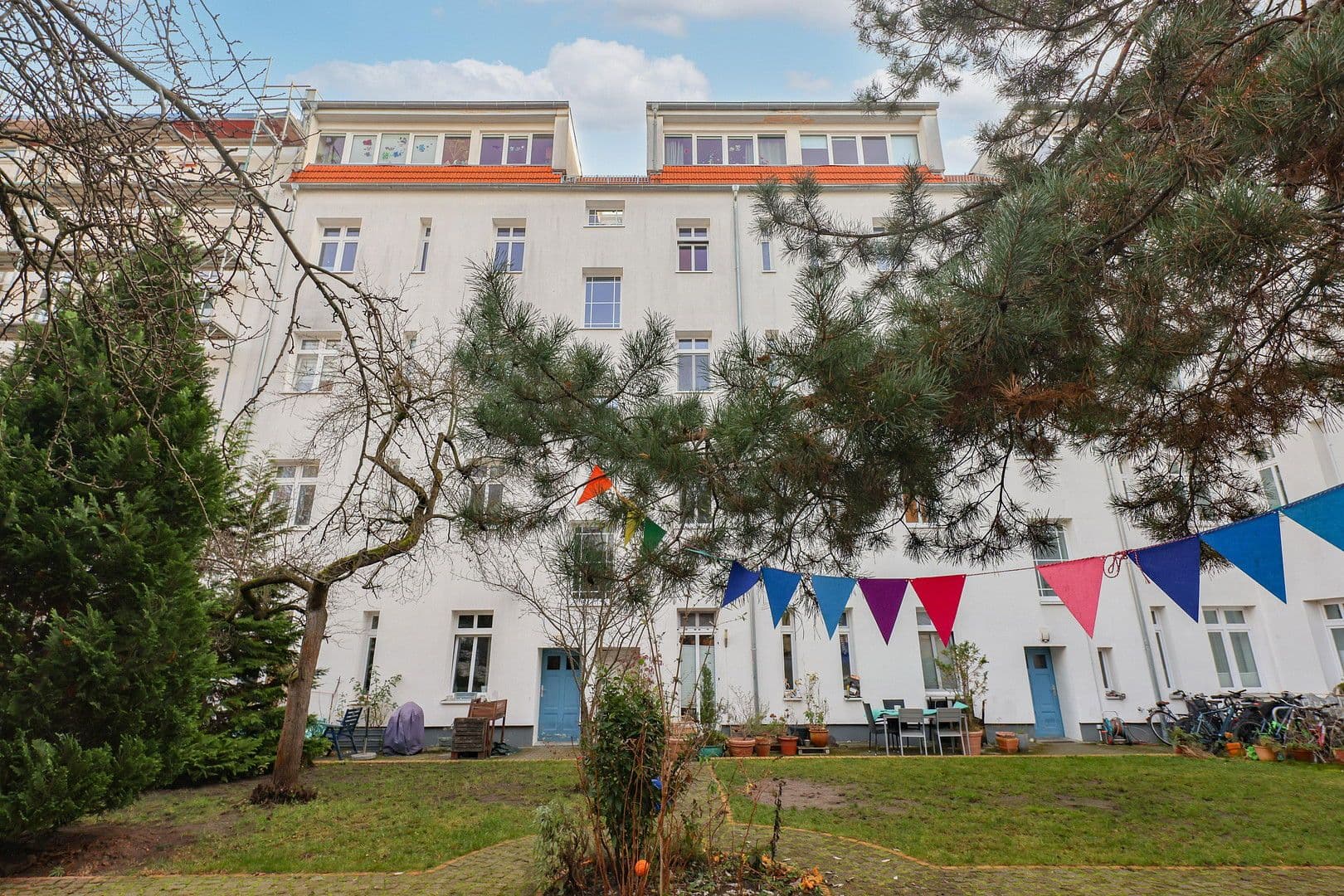 Predaj bytu 3-izbový 86 m², Berlin, Berlín Predaj bytu 3-izbový 86 m², Berlin, Berlín