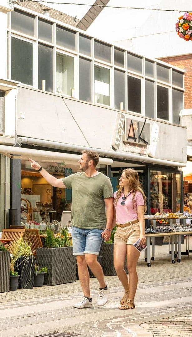 Prenájom nebytového priestoru 200 m², Marktstraße 33, Höxter, Severné Porýnie - Westfálsko Prenájom nebytového priestoru 200 m², Marktstraße 33, Höxter, Severné Porýnie - Westfálsko