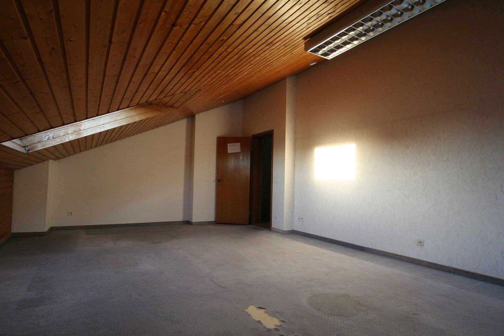 Predaj domu 193 m², pozemek 517 m², Steinenbronn, Bádensko-Wurttembersko Predaj domu 193 m², pozemek 517 m², Steinenbronn, Bádensko-Wurttembersko