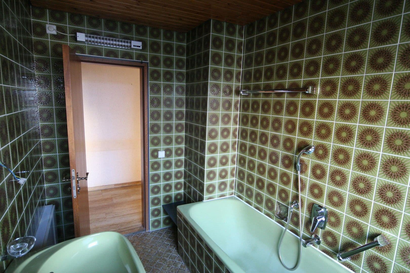 Predaj domu 193 m², pozemek 517 m², Steinenbronn, Bádensko-Wurttembersko Predaj domu 193 m², pozemek 517 m², Steinenbronn, Bádensko-Wurttembersko