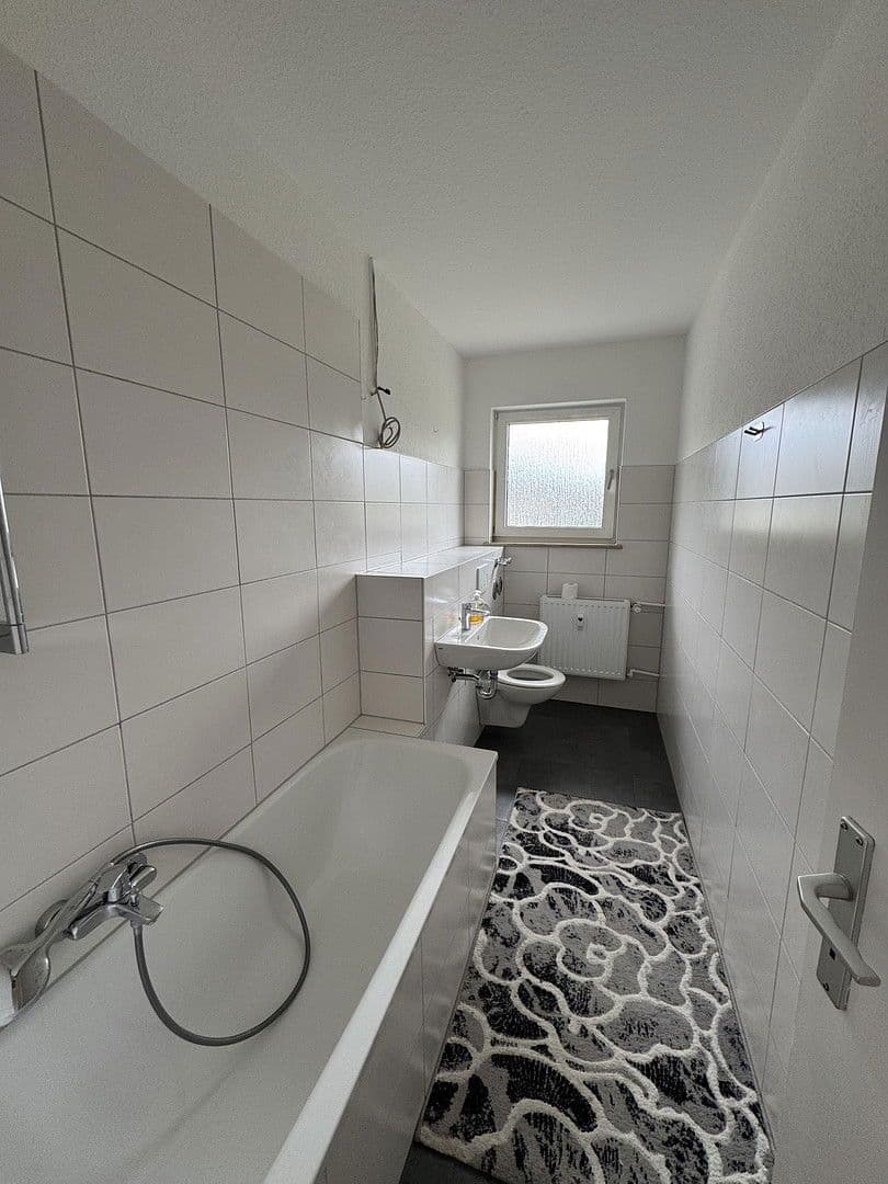 Prenájom bytu 3-izbový 66 m², Fiedlerstraße 122, Kassel, Hesensko Prenájom bytu 3-izbový 66 m², Fiedlerstraße 122, Kassel, Hesensko