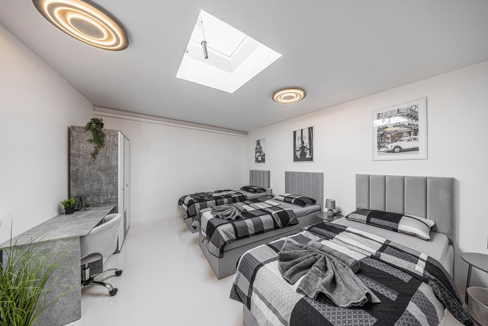 Predaj domu 1.560 m², pozemek 1.070 m², Landsberger Straße 65, Halle, Sasko-Anhaltsko Predaj domu 1.560 m², pozemek 1.070 m², Landsberger Straße 65, Halle, Sasko-Anhaltsko