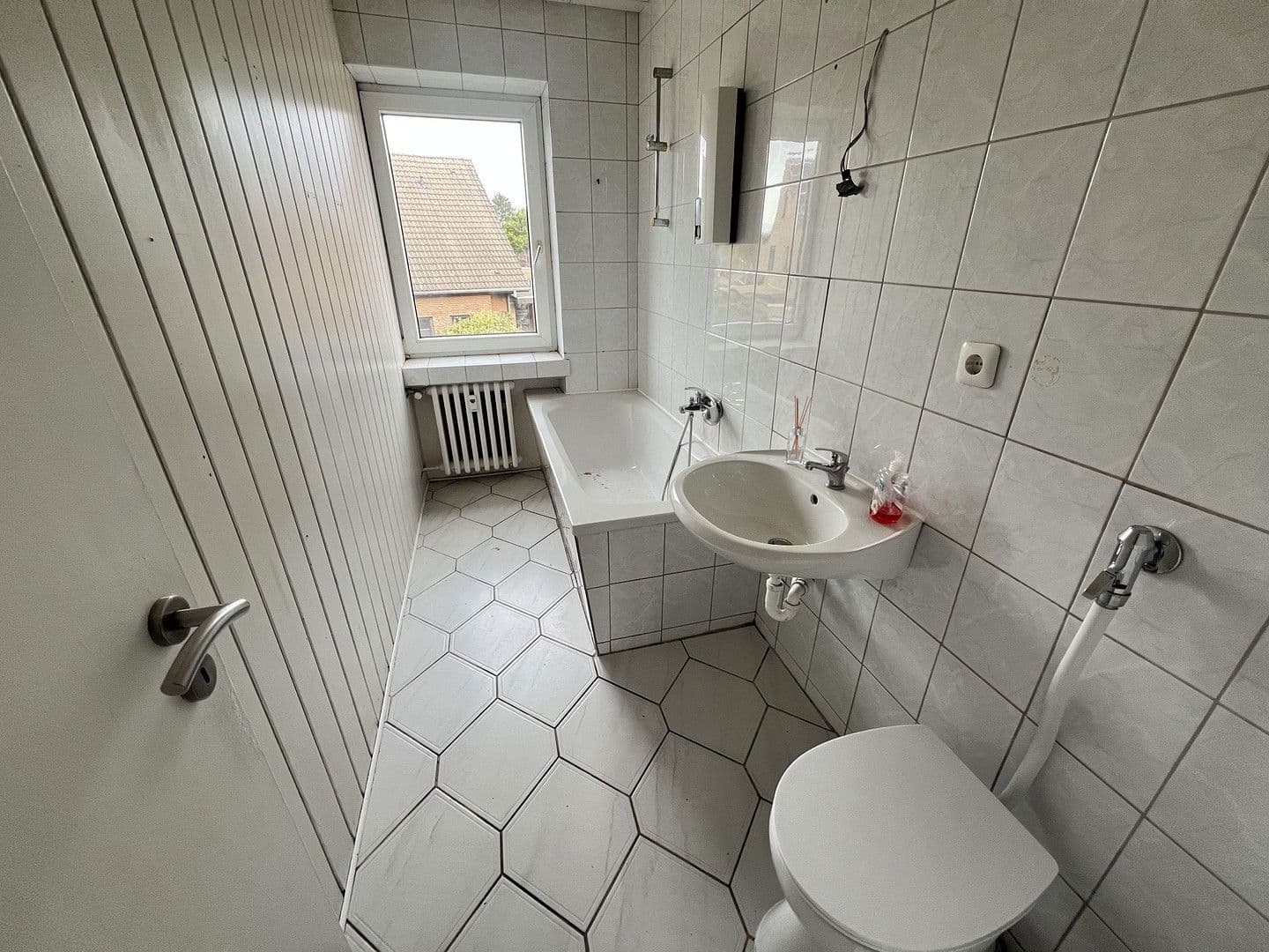 Predaj domu 840 m², pozemek 1.200 m², Schulstraße 70, Kamp-Lintfort, Severné Porýnie - Westfálsko Predaj domu 840 m², pozemek 1.200 m², Schulstraße 70, Kamp-Lintfort, Severné Porýnie - Westfálsko