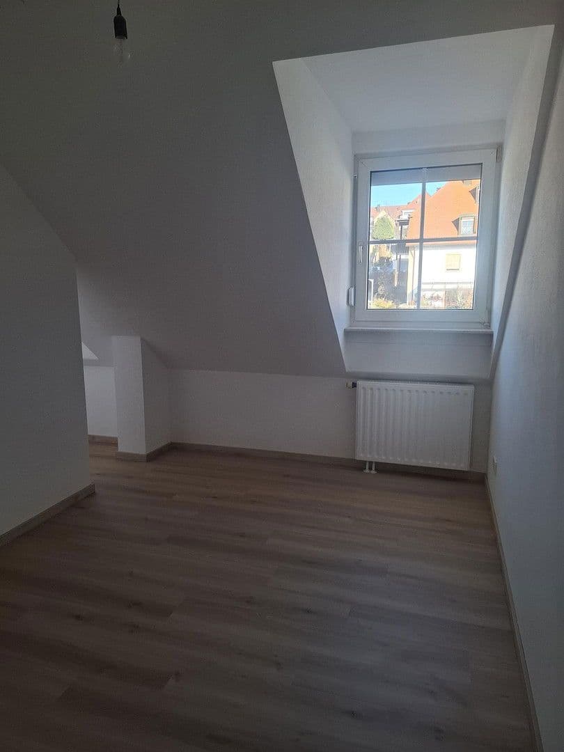 Prenájom bytu 3-izbový 64 m², Pfaffenhofen, Bavorsko Prenájom bytu 3-izbový 64 m², Pfaffenhofen, Bavorsko