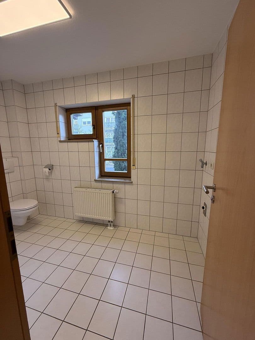 Prenájom bytu 2-izbový 75 m², Mainzer Ring 13, Walldürn, Bádensko-Wurttembersko Prenájom bytu 2-izbový 75 m², Mainzer Ring 13, Walldürn, Bádensko-Wurttembersko