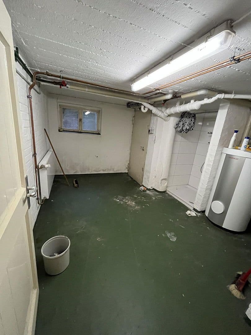 Predaj domu 230 m², pozemek 1.463 m², Königgrätzerstr. 12, Solingen, Severné Porýnie - Westfálsko Predaj domu 230 m², pozemek 1.463 m², Königgrätzerstr. 12, Solingen, Severné Porýnie - Westfálsko