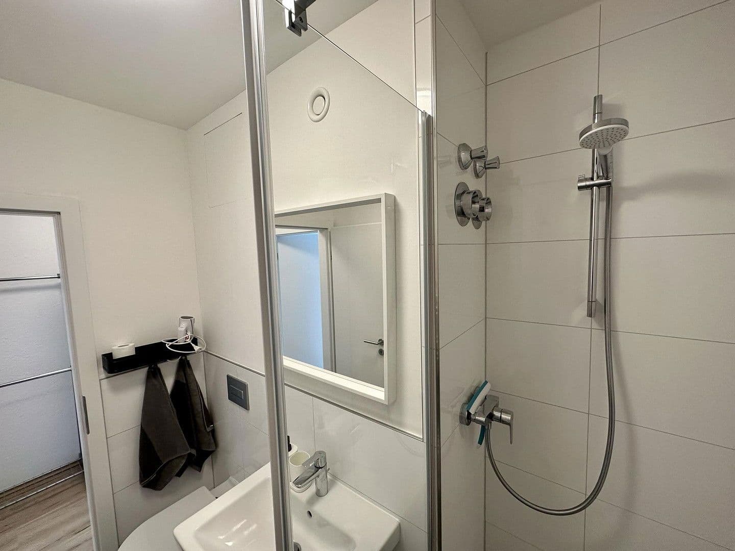 Predaj bytu 3-izbový 65 m², Kierberger Straße 15, Köln, Severné Porýnie - Westfálsko Predaj bytu 3-izbový 65 m², Kierberger Straße 15, Köln, Severné Porýnie - Westfálsko