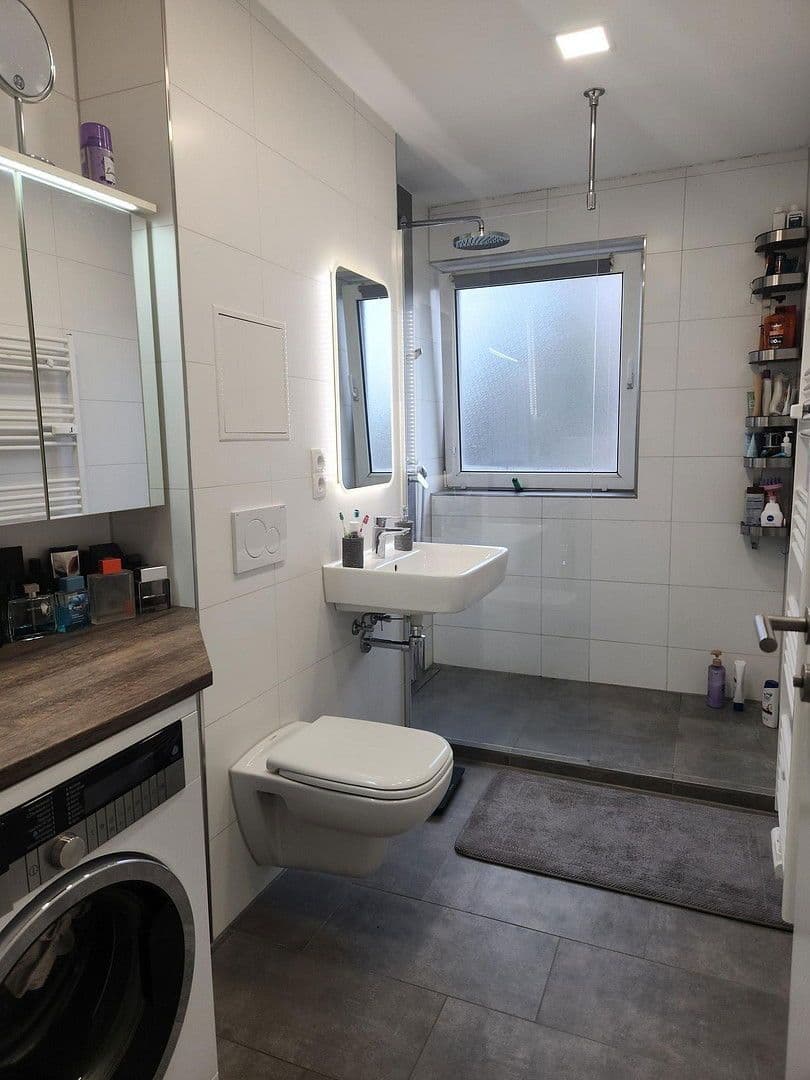 Prenájom bytu 2-izbový 60 m², Nürnberg, Bavorsko Prenájom bytu 2-izbový 60 m², Nürnberg, Bavorsko