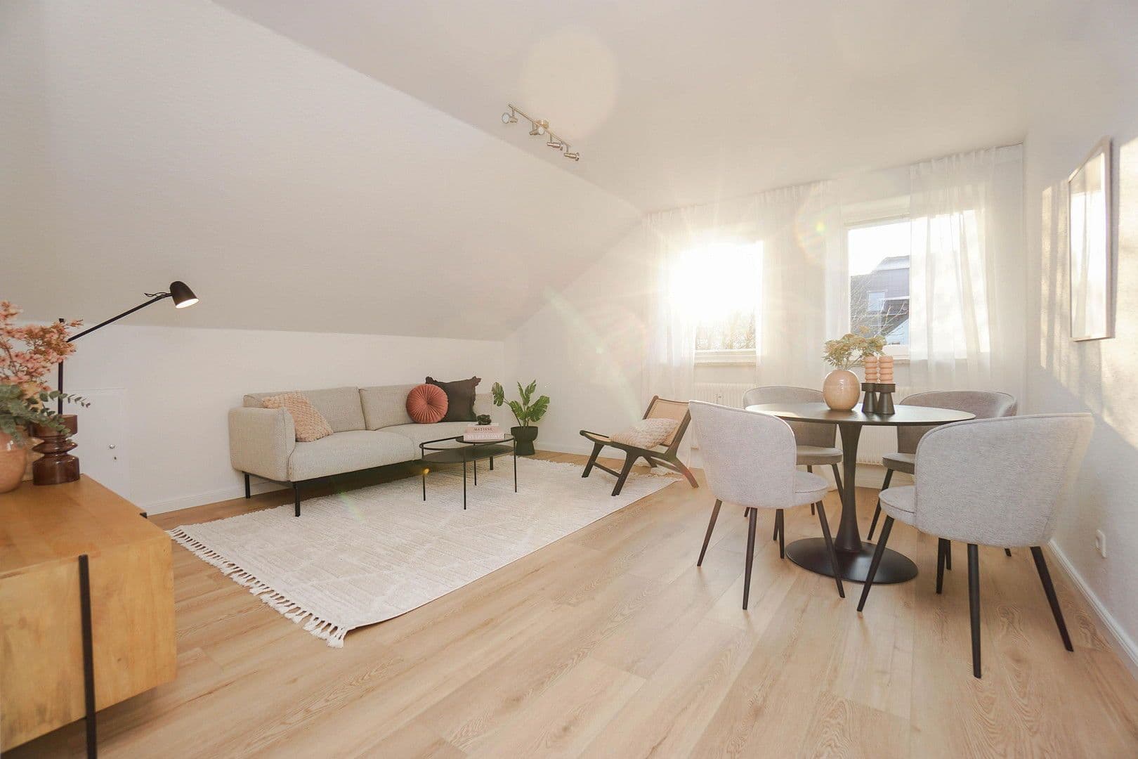 Predaj bytu 2-izbový 70 m², Häfen - Bremerhaven, Brémy Predaj bytu 2-izbový 70 m², Häfen - Bremerhaven, Brémy