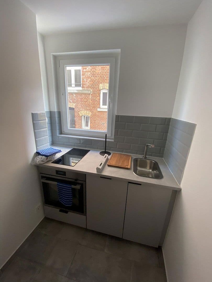 Prenájom bytu 1-izbový 30 m², Aspergstr. 24, Stuttgart, Bádensko-Wurttembersko Prenájom bytu 1-izbový 30 m², Aspergstr. 24, Stuttgart, Bádensko-Wurttembersko