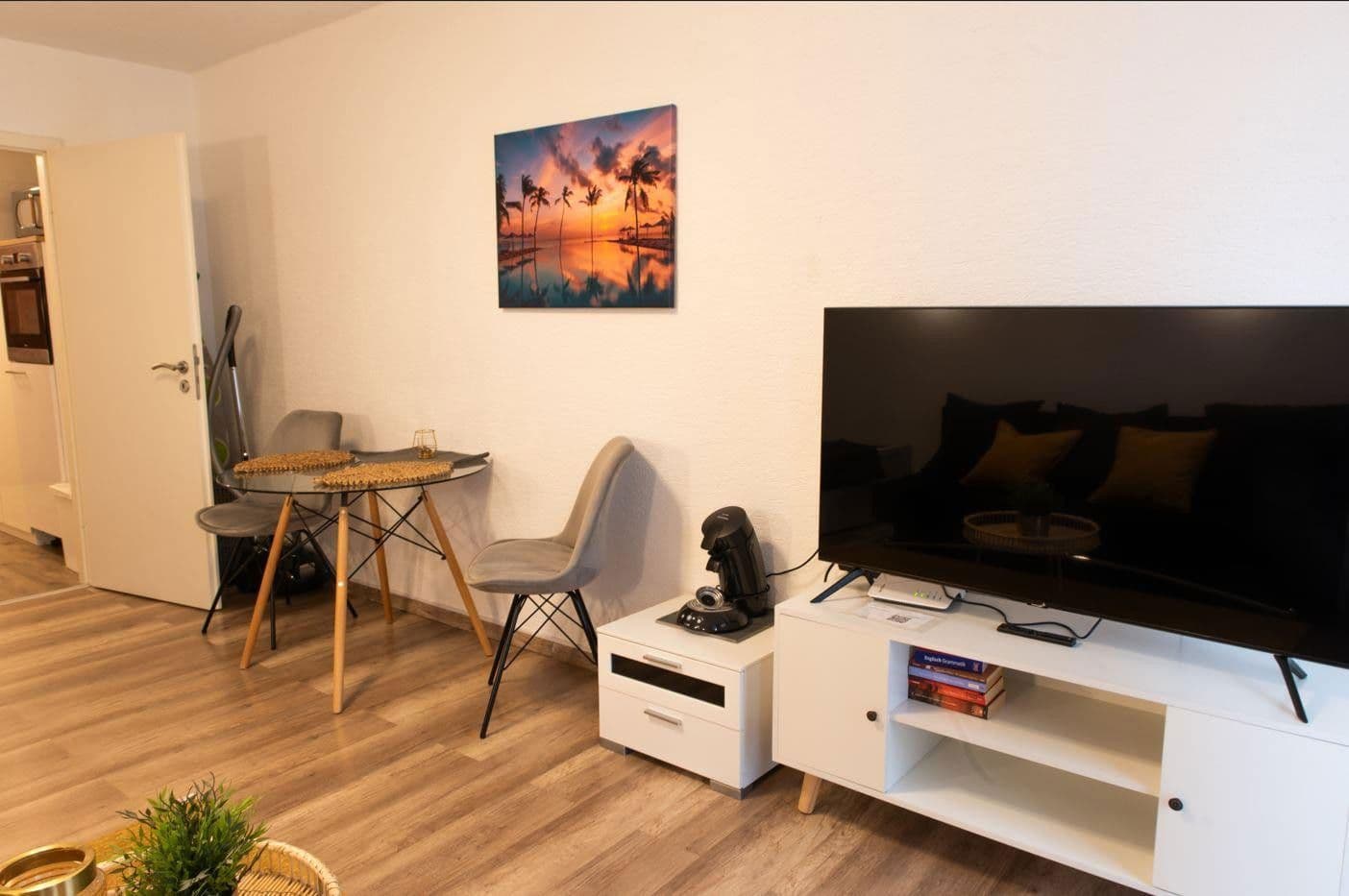 Prenájom bytu 1-izbový 33 m², Sindelfingen, Bádensko-Wurttembersko Prenájom bytu 1-izbový 33 m², Sindelfingen, Bádensko-Wurttembersko