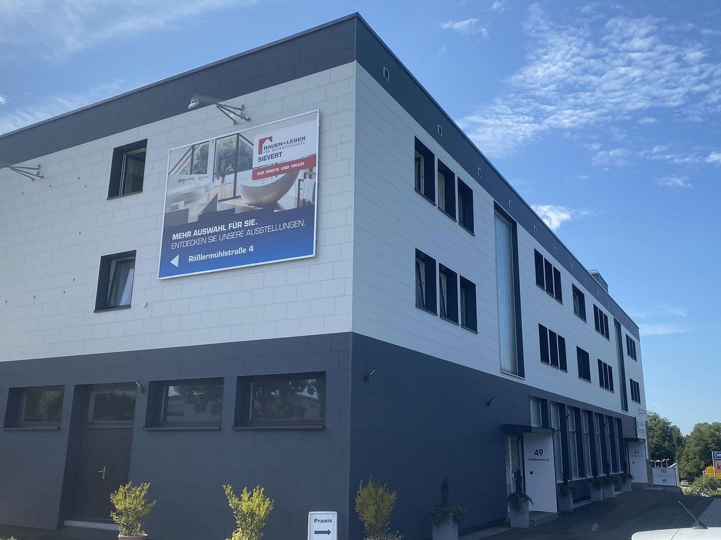 Prenájom kancelárie 393 m², Waldershoferstr. 49/51, Marktredwitz, Bavorsko Prenájom kancelárie 393 m², Waldershoferstr. 49/51, Marktredwitz, Bavorsko