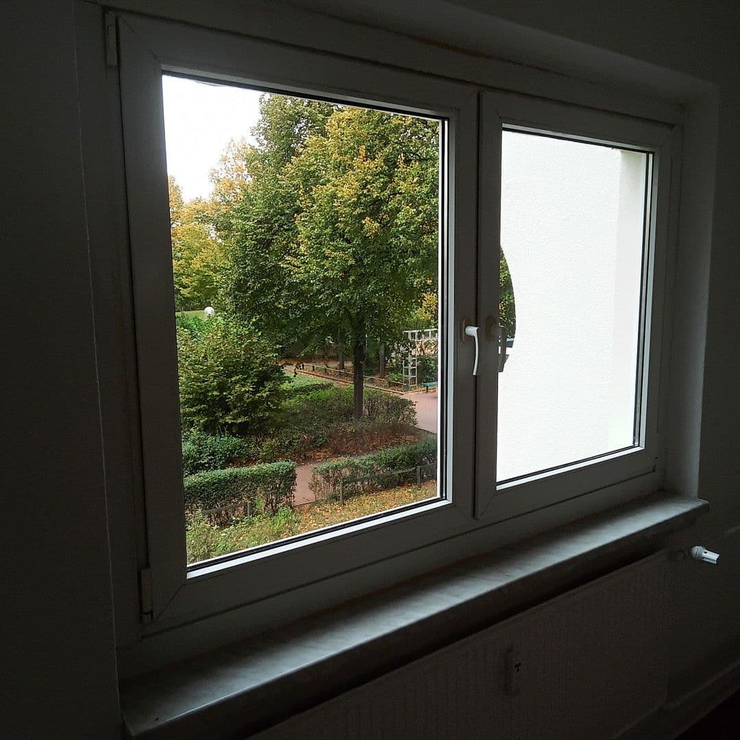 Prenájom bytu 2-izbový 51 m², Böhlener Straße 75, Berlin-Hellersdorf, Berlín Prenájom bytu 2-izbový 51 m², Böhlener Straße 75, Berlin-Hellersdorf, Berlín