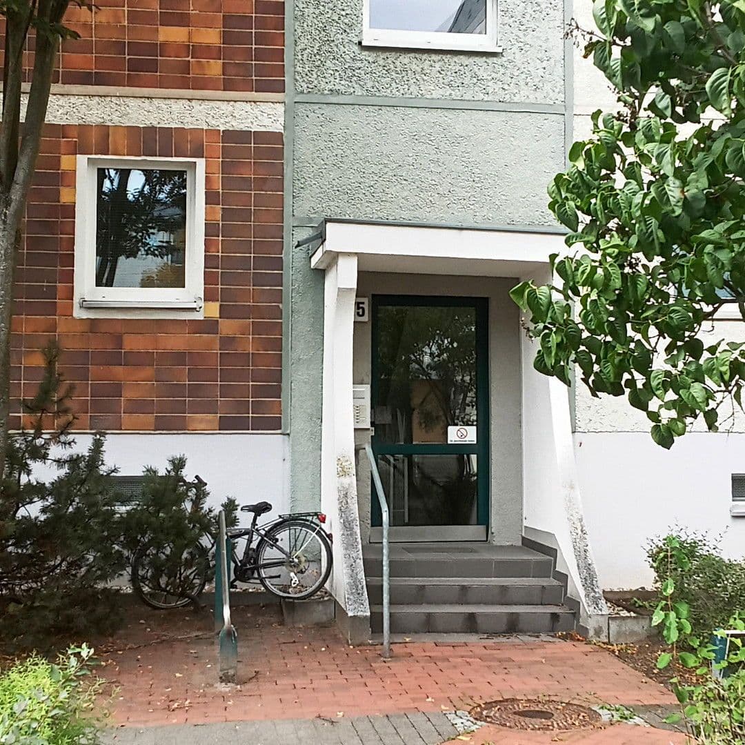 Prenájom bytu 2-izbový 51 m², Böhlener Straße 75, Berlin-Hellersdorf, Berlín Prenájom bytu 2-izbový 51 m², Böhlener Straße 75, Berlin-Hellersdorf, Berlín