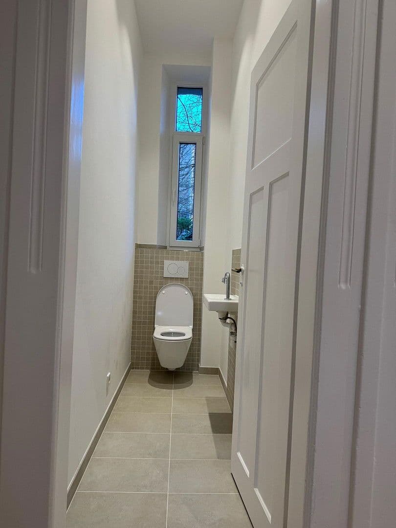 Prenájom bytu 3-izbový 93 m², Schanzenstraße 16, Nürnberg, Bavorsko Prenájom bytu 3-izbový 93 m², Schanzenstraße 16, Nürnberg, Bavorsko