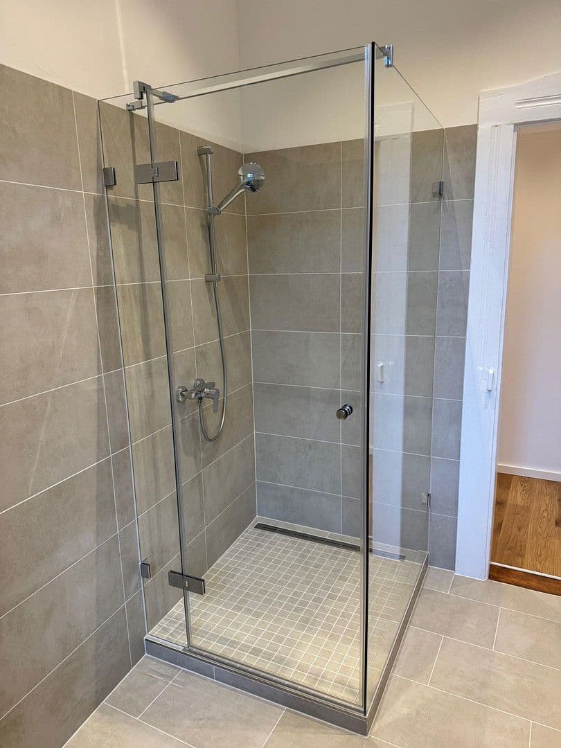 Prenájom bytu 3-izbový 93 m², Schanzenstraße 16, Nürnberg, Bavorsko Prenájom bytu 3-izbový 93 m², Schanzenstraße 16, Nürnberg, Bavorsko