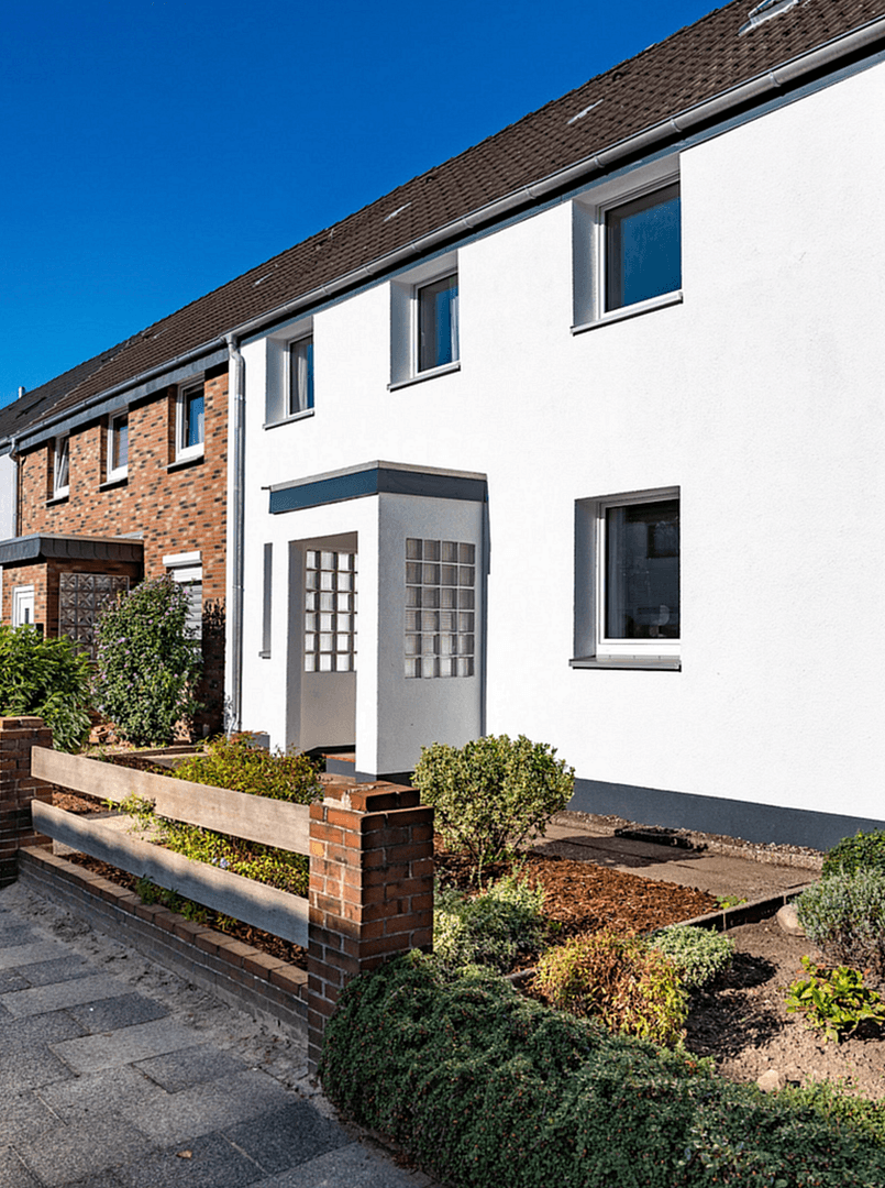 Predaj domu 114 m², pozemek 289 m², Bremerhaven, Brémy Predaj domu 114 m², pozemek 289 m², Bremerhaven, Brémy