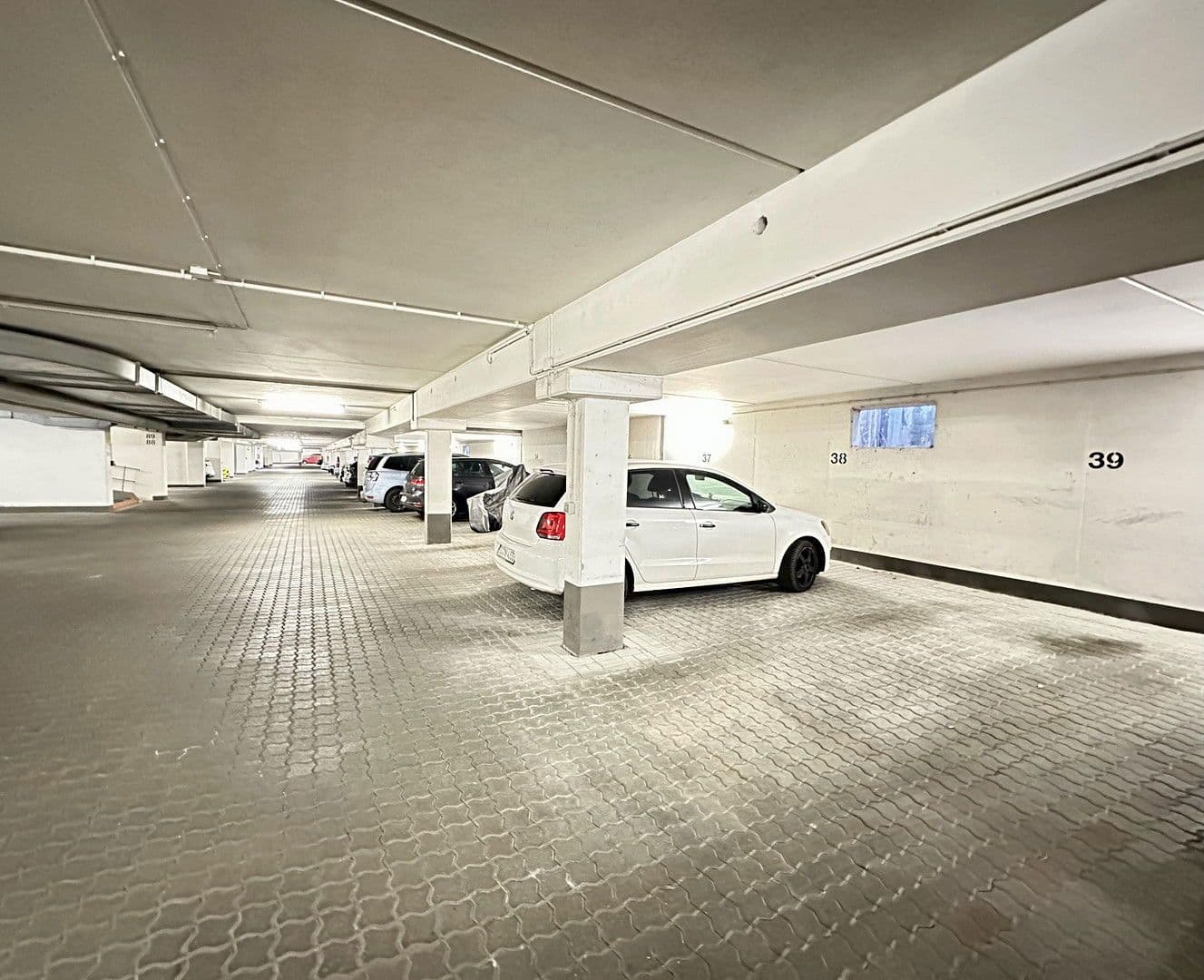 Predaj bytu 3-izbový 70 m², Dresden, Sasko Predaj bytu 3-izbový 70 m², Dresden, Sasko