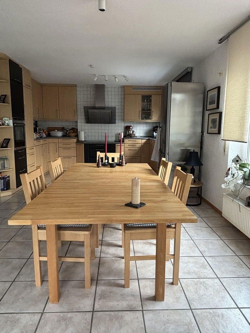 Predaj domu 193 m², pozemek 347 m², Hermann-Hesse-Straße 44 1, Niefern-Öschelbronn, Bádensko-Wurttembersko Predaj domu 193 m², pozemek 347 m², Hermann-Hesse-Straße 44 1, Niefern-Öschelbronn, Bádensko-Wurttembersko