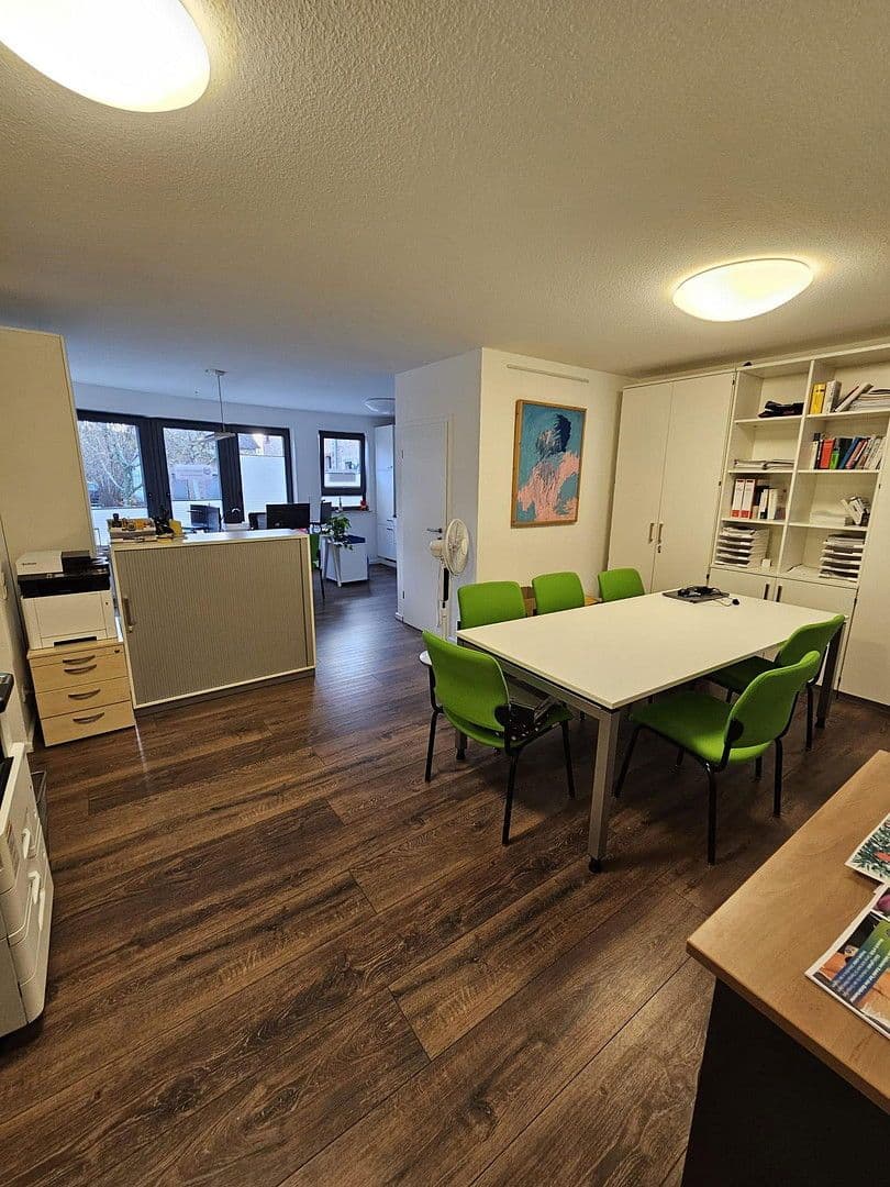 Prenájom bytu 3-izbový 72 m², Untere Buchstr. 18, Jockgrim, Porýnie-Falcko Prenájom bytu 3-izbový 72 m², Untere Buchstr. 18, Jockgrim, Porýnie-Falcko