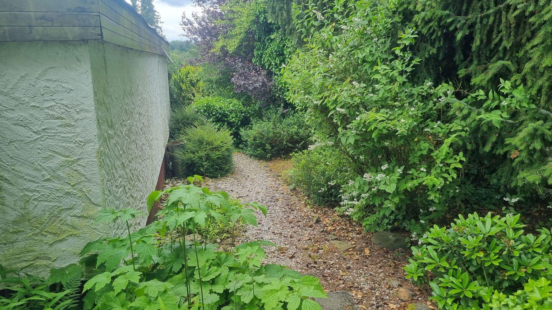 Predaj domu 250 m², pozemek 1.200 m², Rosenstr.4, Breitscheid, Porýnie-Falcko Predaj domu 250 m², pozemek 1.200 m², Rosenstr.4, Breitscheid, Porýnie-Falcko