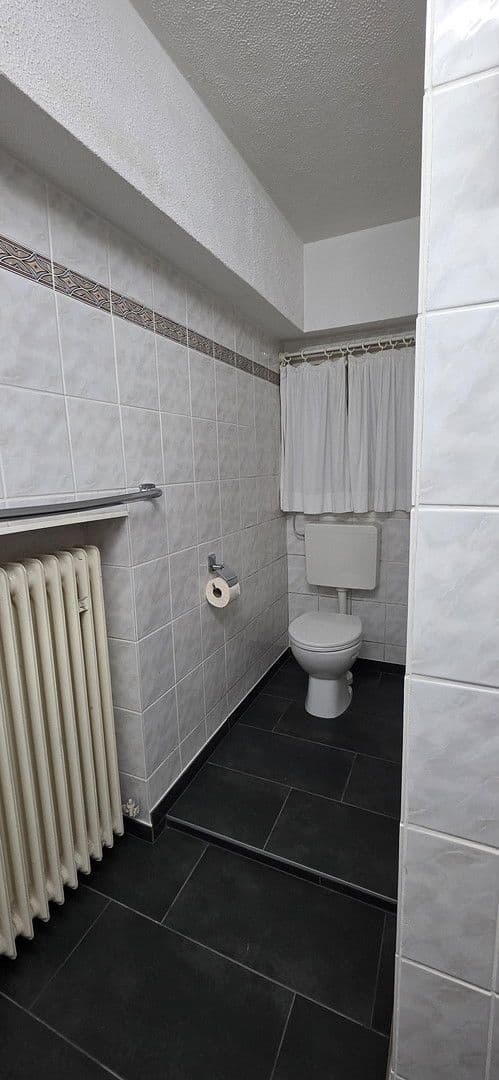 Predaj domu 250 m², pozemek 1.200 m², Rosenstr.4, Breitscheid, Porýnie-Falcko Predaj domu 250 m², pozemek 1.200 m², Rosenstr.4, Breitscheid, Porýnie-Falcko