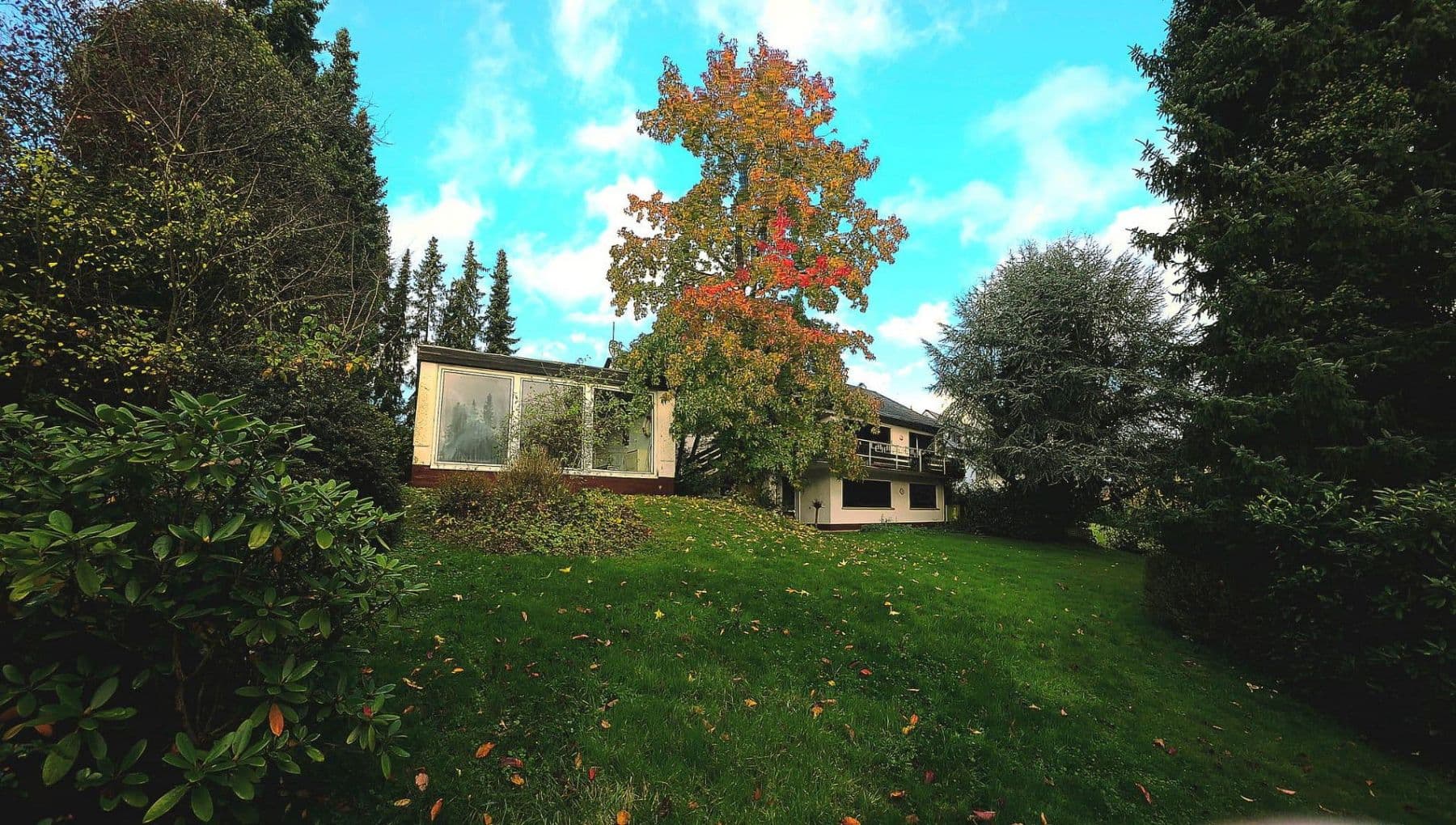 Predaj domu 250 m², pozemek 1.200 m², Rosenstr.4, Breitscheid, Porýnie-Falcko Predaj domu 250 m², pozemek 1.200 m², Rosenstr.4, Breitscheid, Porýnie-Falcko