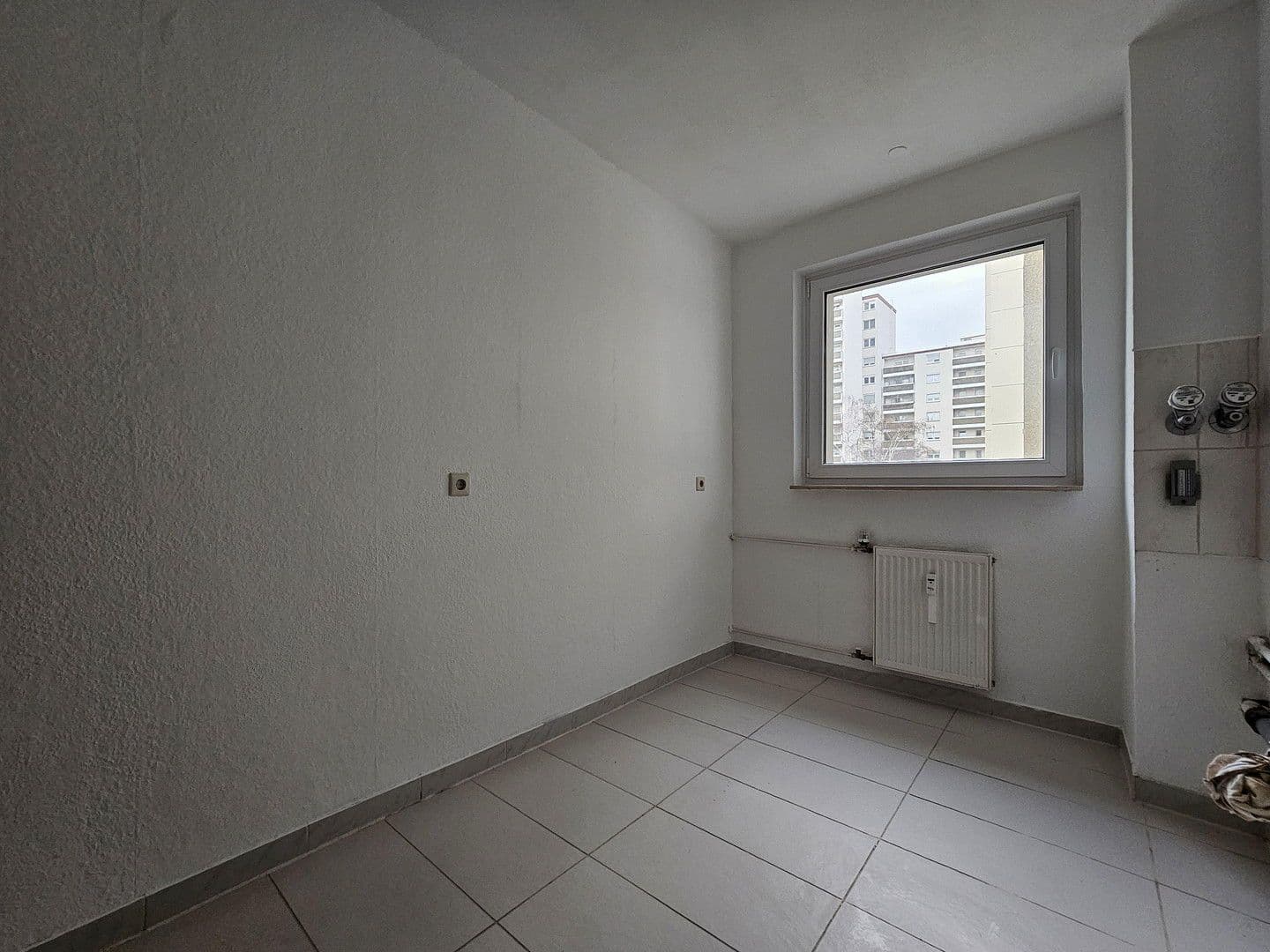 Prenájom bytu 3-izbový 81 m², Amorbacher Weg 7, Dietzenbach, Hesensko Prenájom bytu 3-izbový 81 m², Amorbacher Weg 7, Dietzenbach, Hesensko