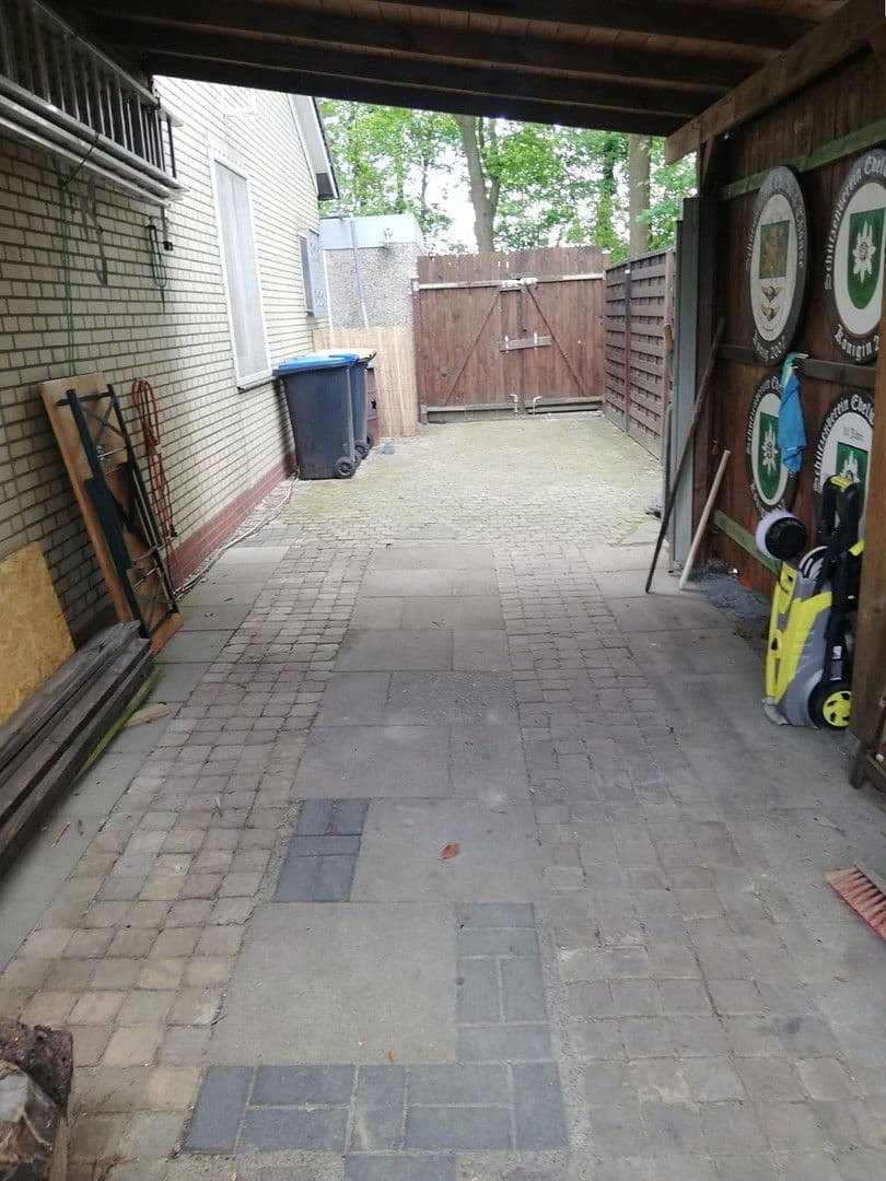 Predaj domu 92 m², pozemek 333 m², Celle, Dolné Sasko Predaj domu 92 m², pozemek 333 m², Celle, Dolné Sasko