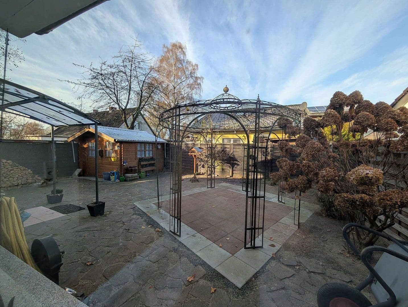 Predaj domu 92 m², pozemek 333 m², Celle, Dolné Sasko Predaj domu 92 m², pozemek 333 m², Celle, Dolné Sasko