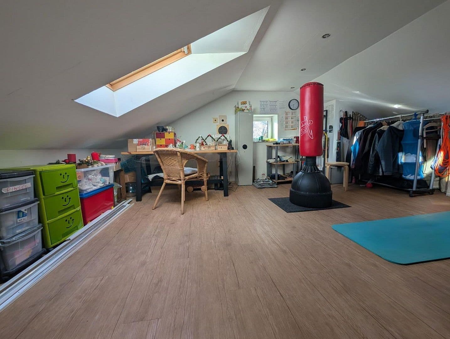 Predaj domu 92 m², pozemek 333 m², Celle, Dolné Sasko Predaj domu 92 m², pozemek 333 m², Celle, Dolné Sasko