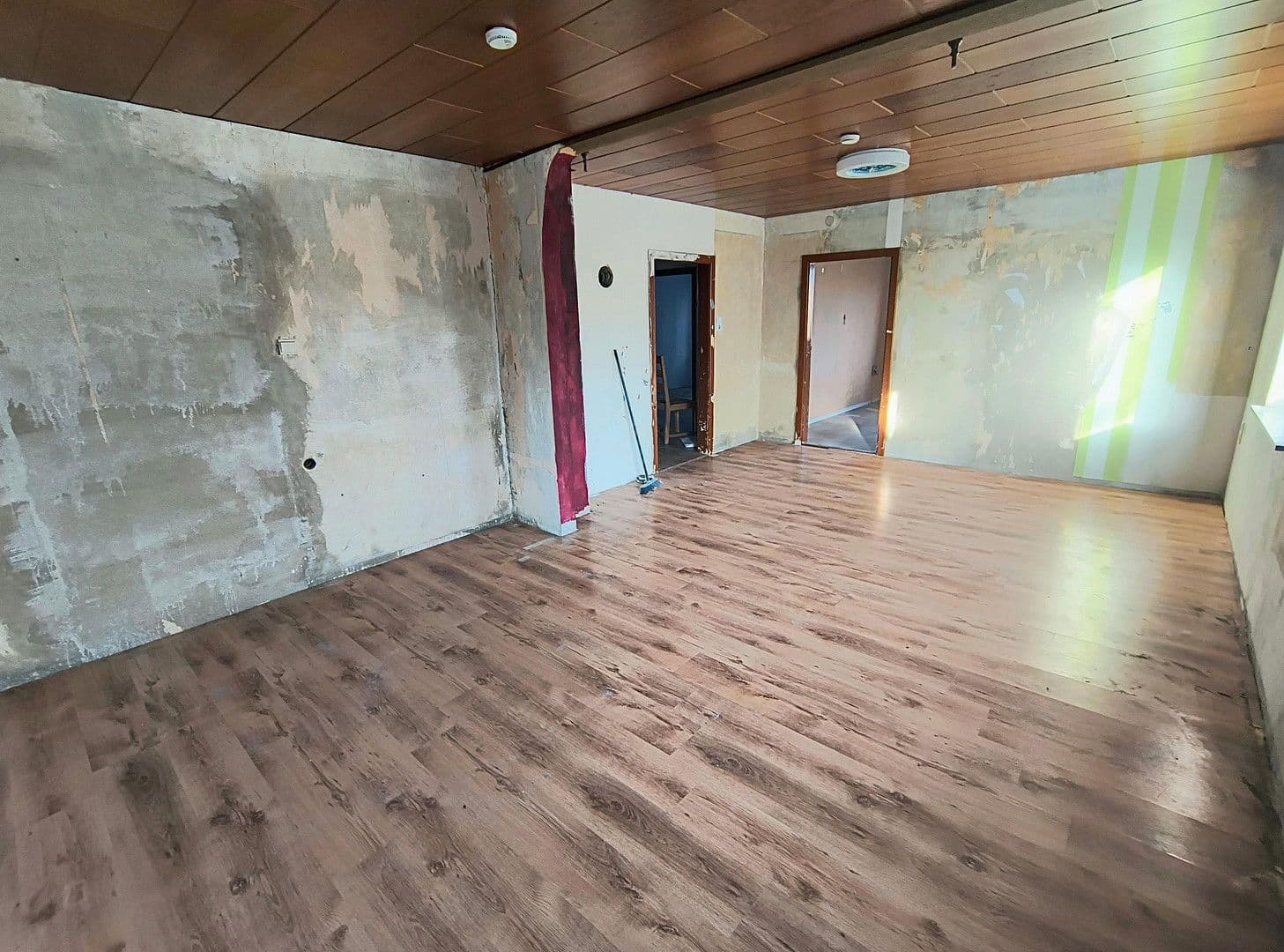 Predaj domu 140 m², pozemek 1.604 m², Wurster Nordseeküste, Dolné Sasko Predaj domu 140 m², pozemek 1.604 m², Wurster Nordseeküste, Dolné Sasko