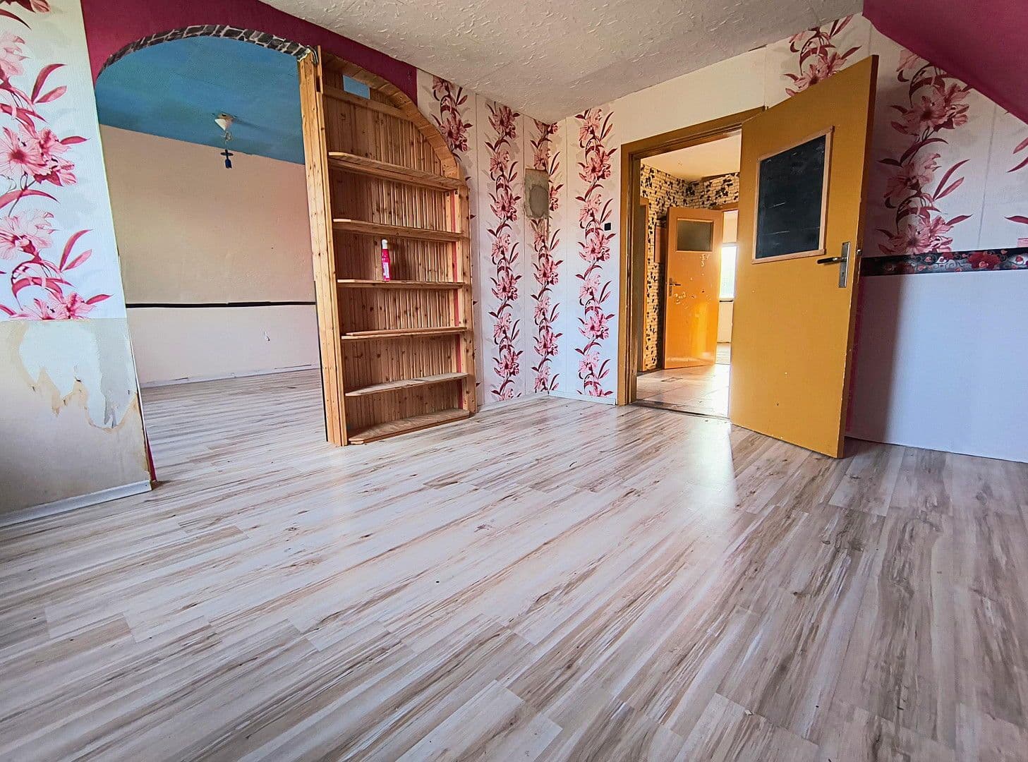 Predaj domu 140 m², pozemek 1.604 m², Wurster Nordseeküste, Dolné Sasko Predaj domu 140 m², pozemek 1.604 m², Wurster Nordseeküste, Dolné Sasko