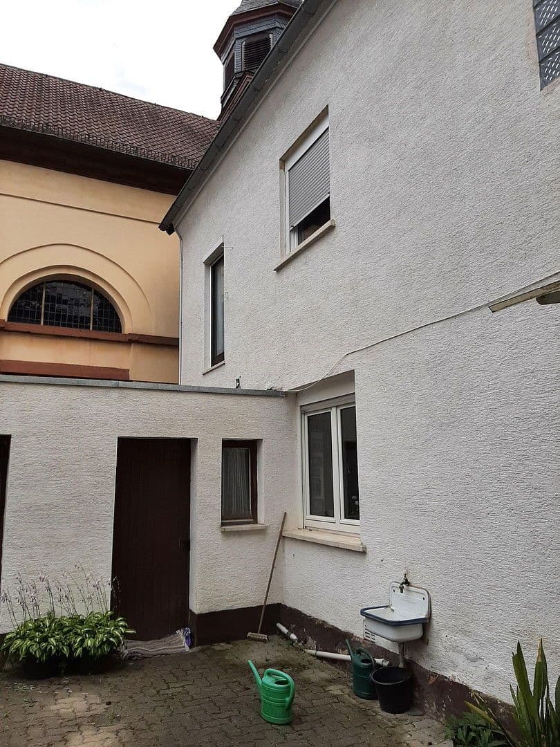 Predaj domu 260 m², pozemek 800 m², Herxheimweyher, Porýnie-Falcko Predaj domu 260 m², pozemek 800 m², Herxheimweyher, Porýnie-Falcko