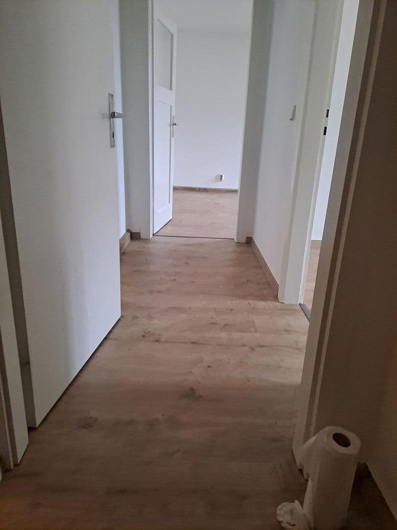 Prenájom bytu 2-izbový 44 m², Othmarsweg 5, Naumburg (Saale), Sasko-Anhaltsko Prenájom bytu 2-izbový 44 m², Othmarsweg 5, Naumburg (Saale), Sasko-Anhaltsko