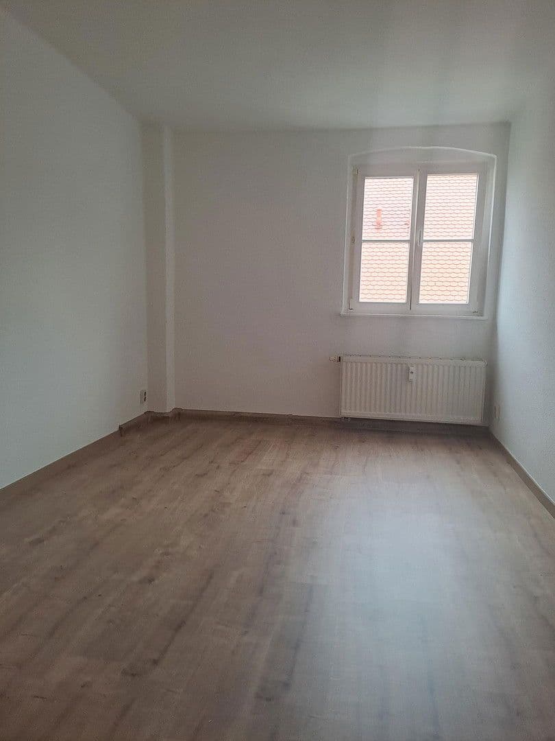 Prenájom bytu 2-izbový 44 m², Othmarsweg 5, Naumburg (Saale), Sasko-Anhaltsko Prenájom bytu 2-izbový 44 m², Othmarsweg 5, Naumburg (Saale), Sasko-Anhaltsko