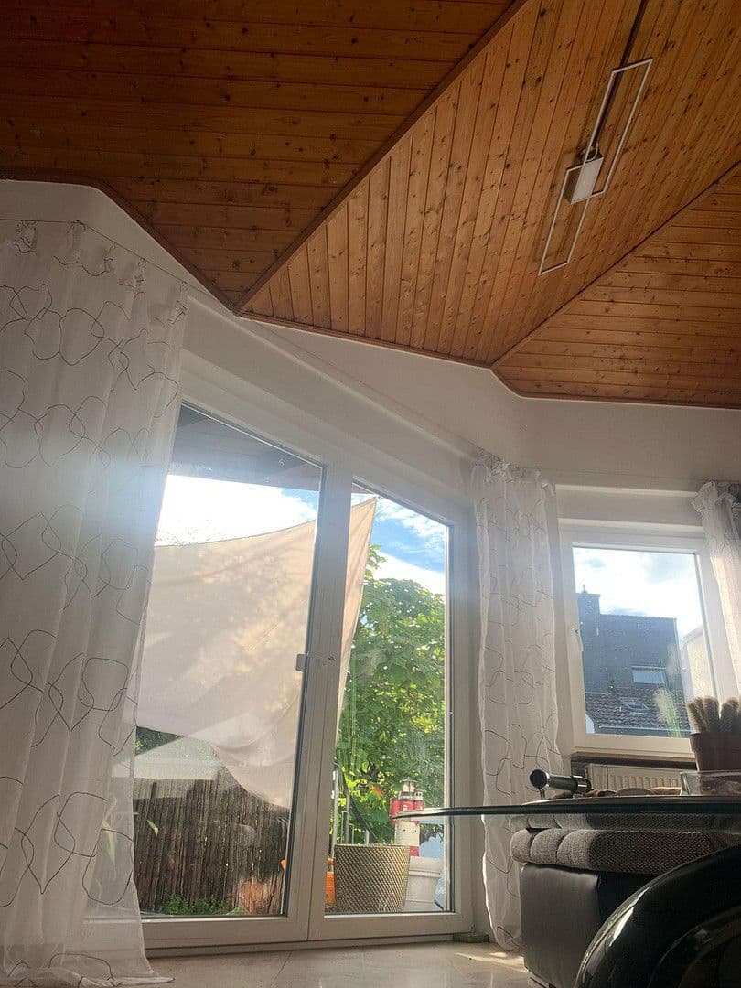 Predaj domu 163 m², pozemek 174 m², Neu-Isenburg, Hesensko Predaj domu 163 m², pozemek 174 m², Neu-Isenburg, Hesensko