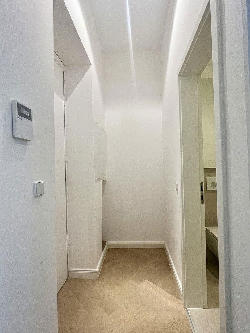 Prenájom bytu 1-izbový 35 m², Schöneberger Straße 9, Berlin, Berlín Prenájom bytu 1-izbový 35 m², Schöneberger Straße 9, Berlin, Berlín