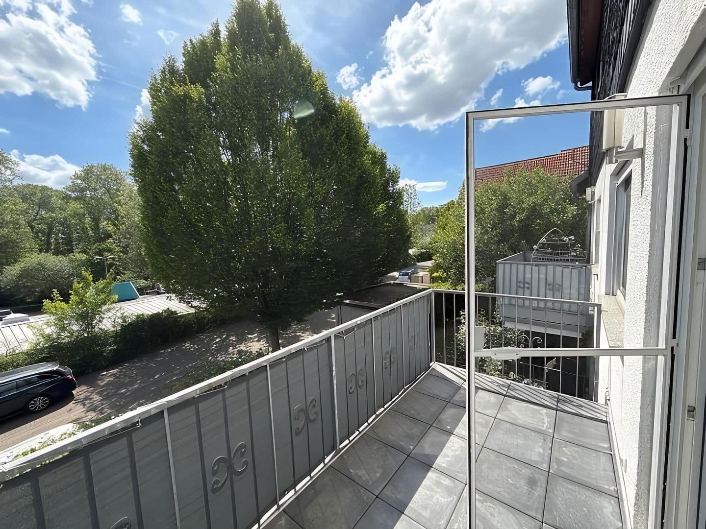 Prenájom domu 185 m², pozemek 400 m², Bruchköbel, Hesensko Prenájom domu 185 m², pozemek 400 m², Bruchköbel, Hesensko