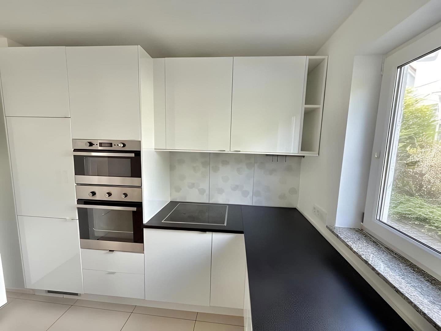 Prenájom domu 185 m², pozemek 400 m², Bruchköbel, Hesensko Prenájom domu 185 m², pozemek 400 m², Bruchköbel, Hesensko