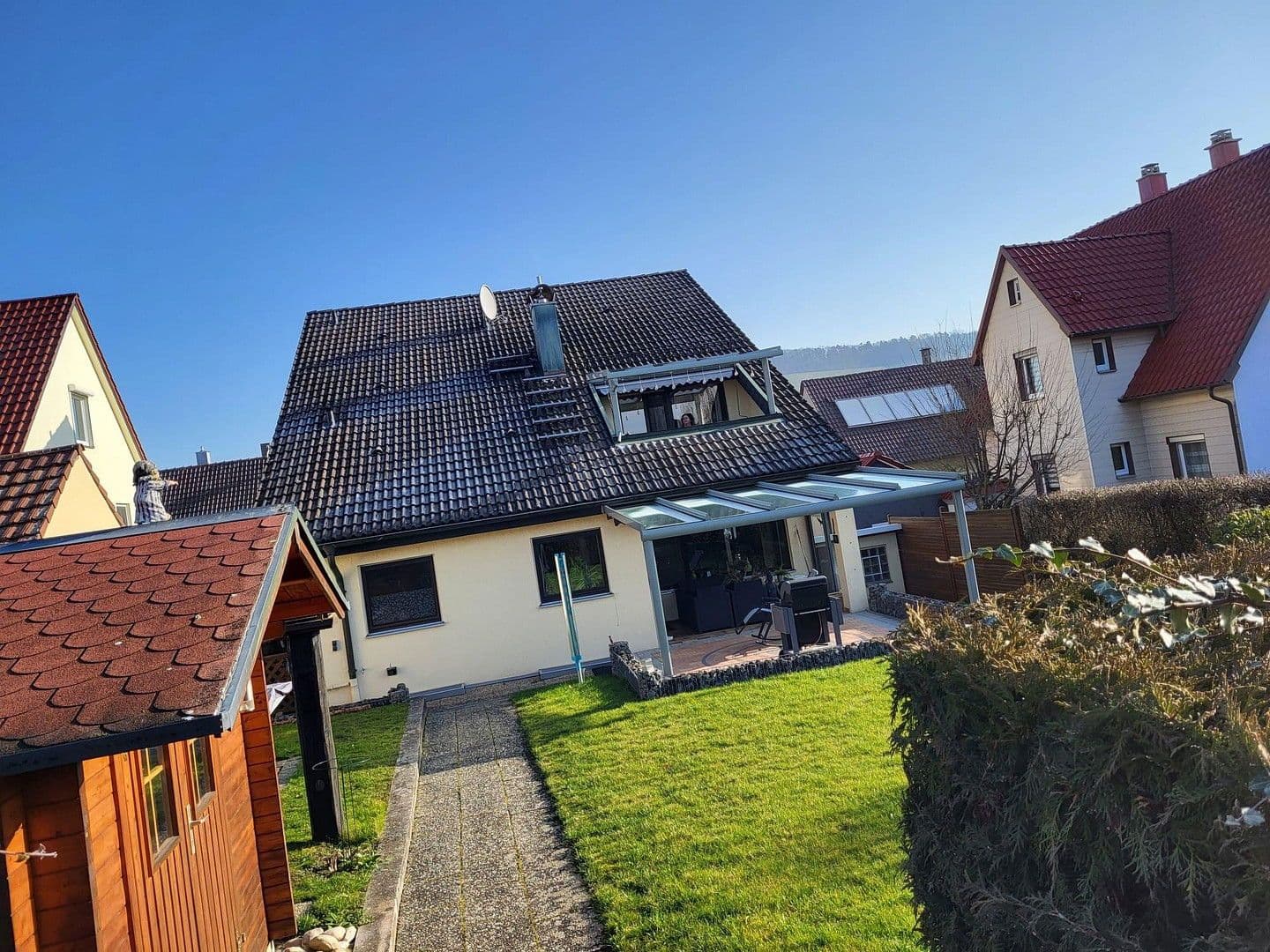 Predaj domu 170 m², pozemek 507 m², Obersulm, Bádensko-Wurttembersko Predaj domu 170 m², pozemek 507 m², Obersulm, Bádensko-Wurttembersko