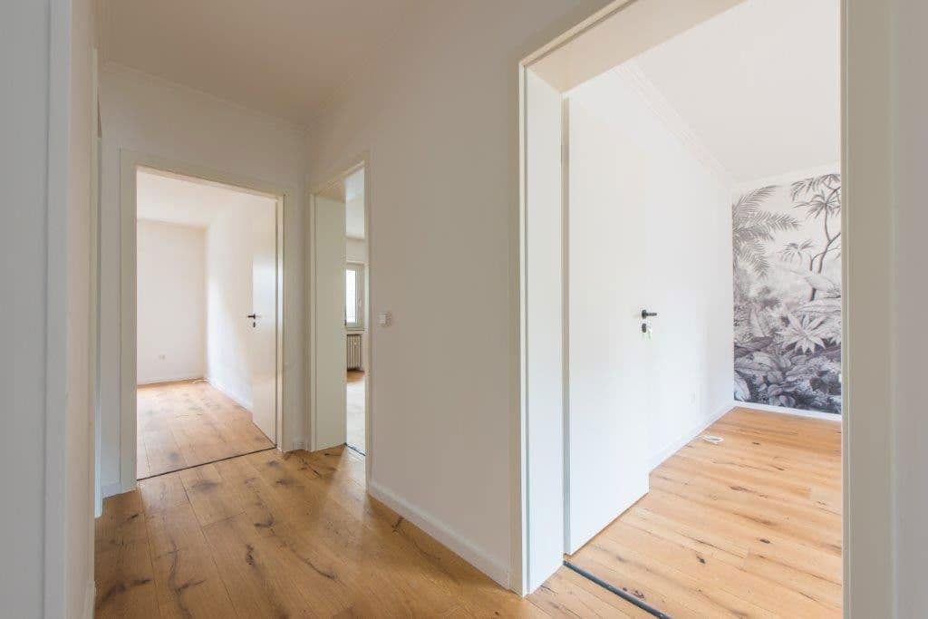 Prenájom bytu 1-izbový 28 m², Leverkusen, Severné Porýnie - Westfálsko Prenájom bytu 1-izbový 28 m², Leverkusen, Severné Porýnie - Westfálsko