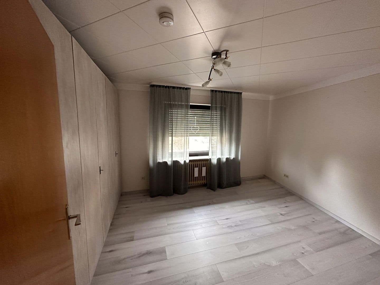 Prenájom domu 90 m², pozemek 110 m², Kollig, Porýnie-Falcko Prenájom domu 90 m², pozemek 110 m², Kollig, Porýnie-Falcko